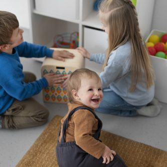 full-shot-cute-kids-playing-together